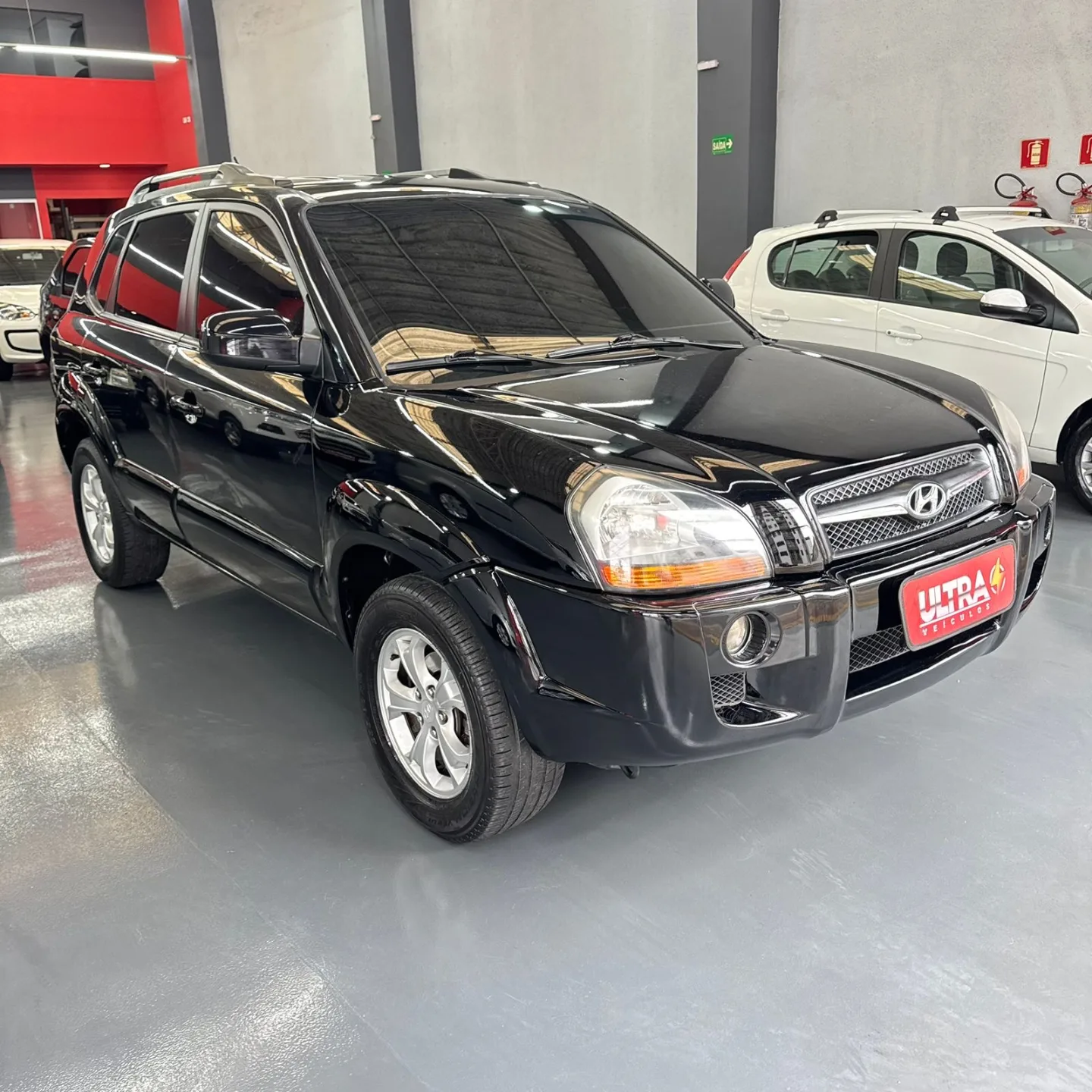 Hyundai Tucson 2.0 MPFI GLS 16V 2WD 4p Automático